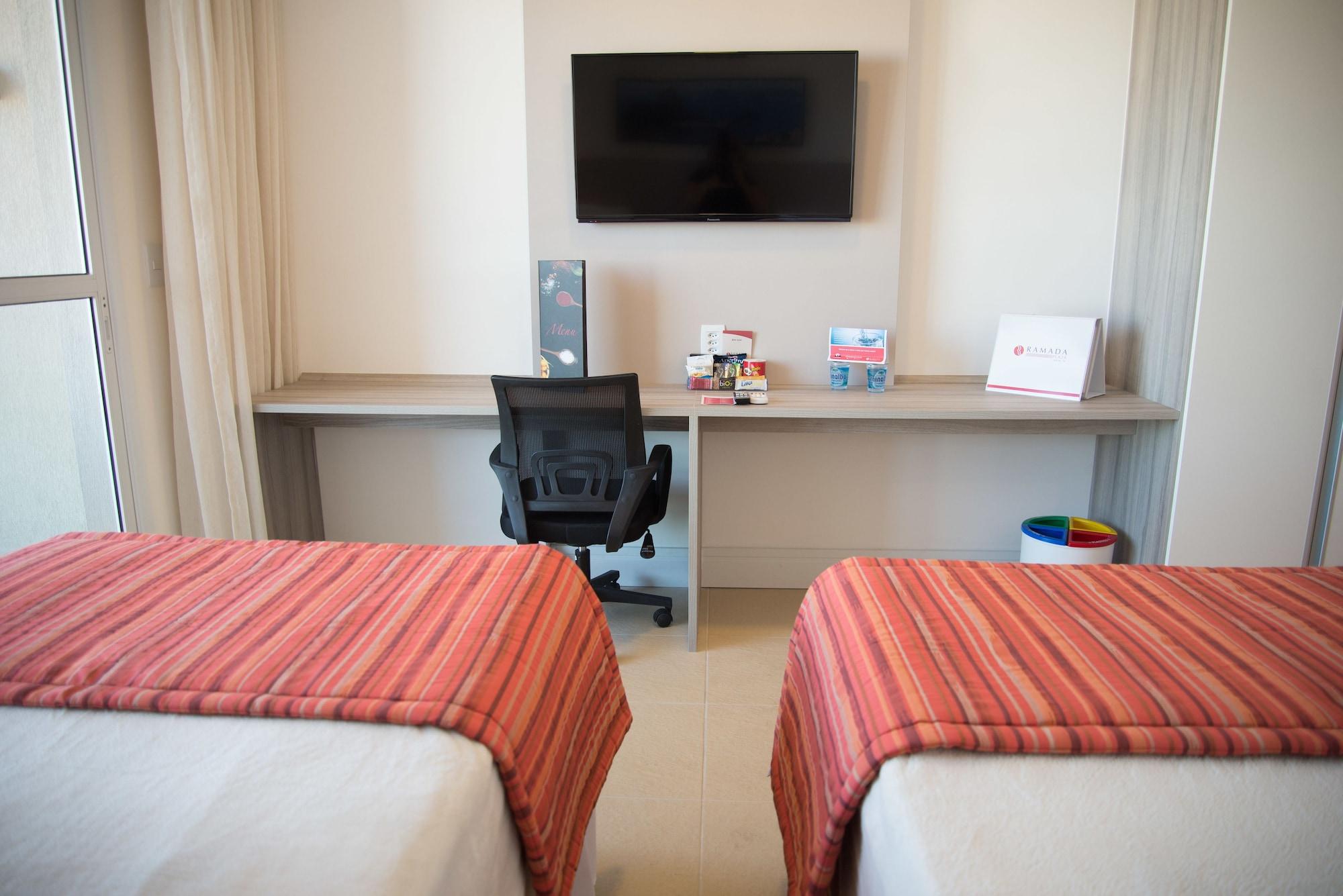 Ramada By Wyndham Macae Hotel & Suites Kültér fotó